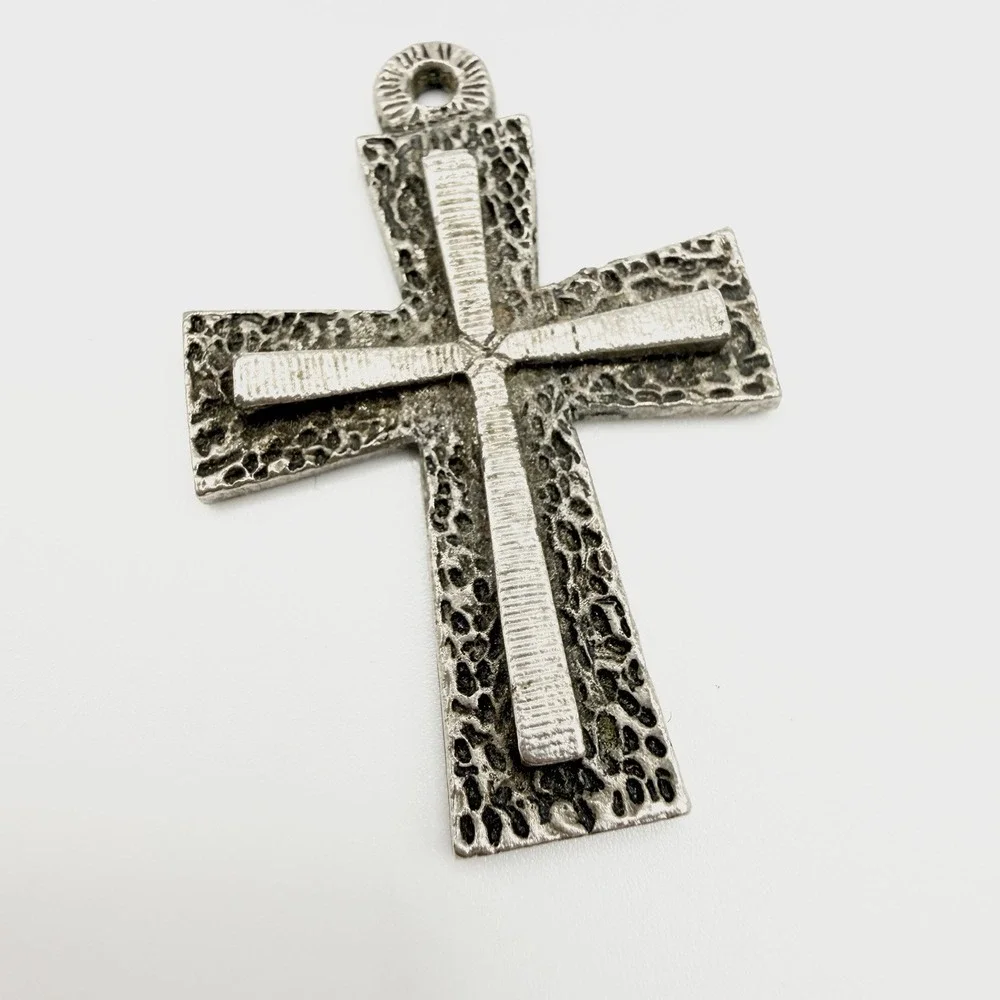 Vintage Medal Cross Pendant Silver Tone Metal for Necklace or Keychain